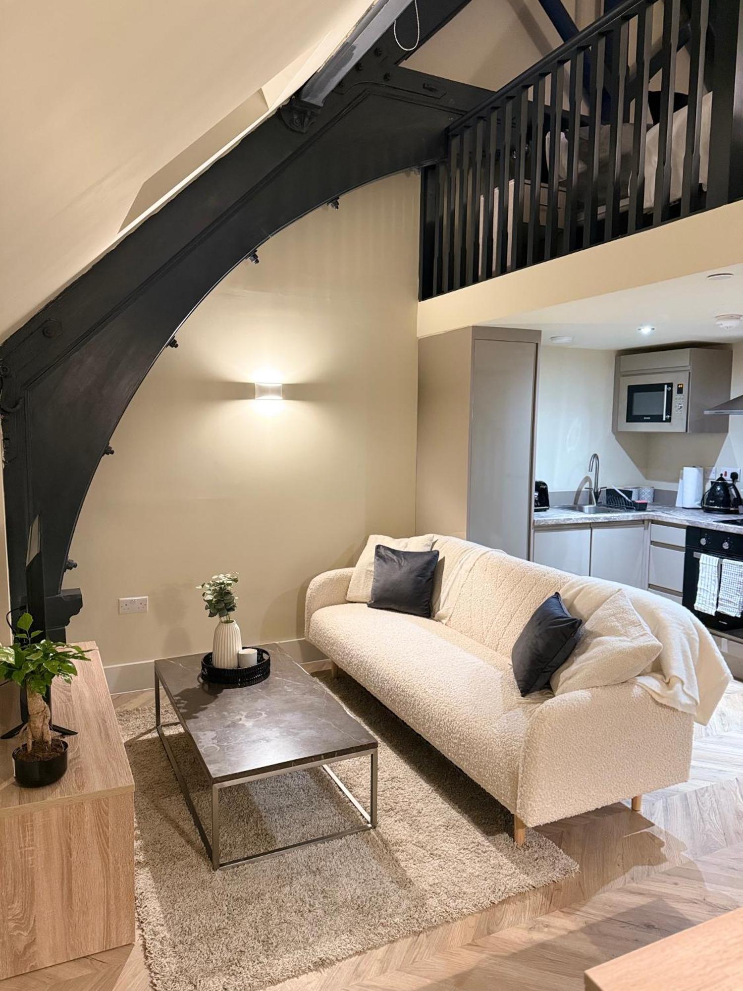 Cosy Mezzanine Apartment Leeds City Centre Экстерьер фото